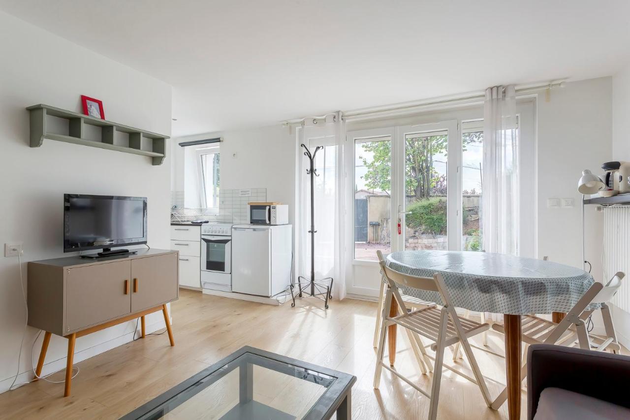 Studio Du Marechal Sainte-Foy-lès-Lyon Buitenkant foto