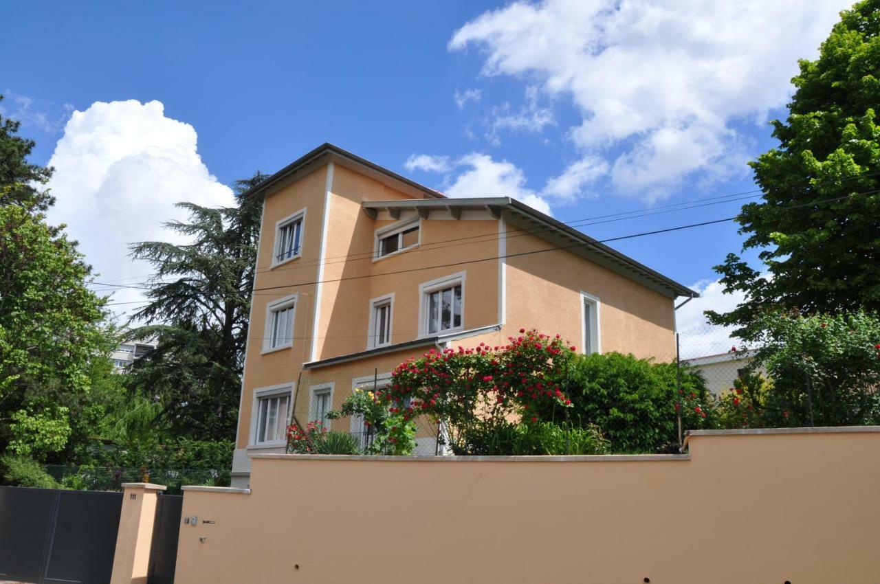 Studio Du Marechal Sainte-Foy-lès-Lyon Buitenkant foto